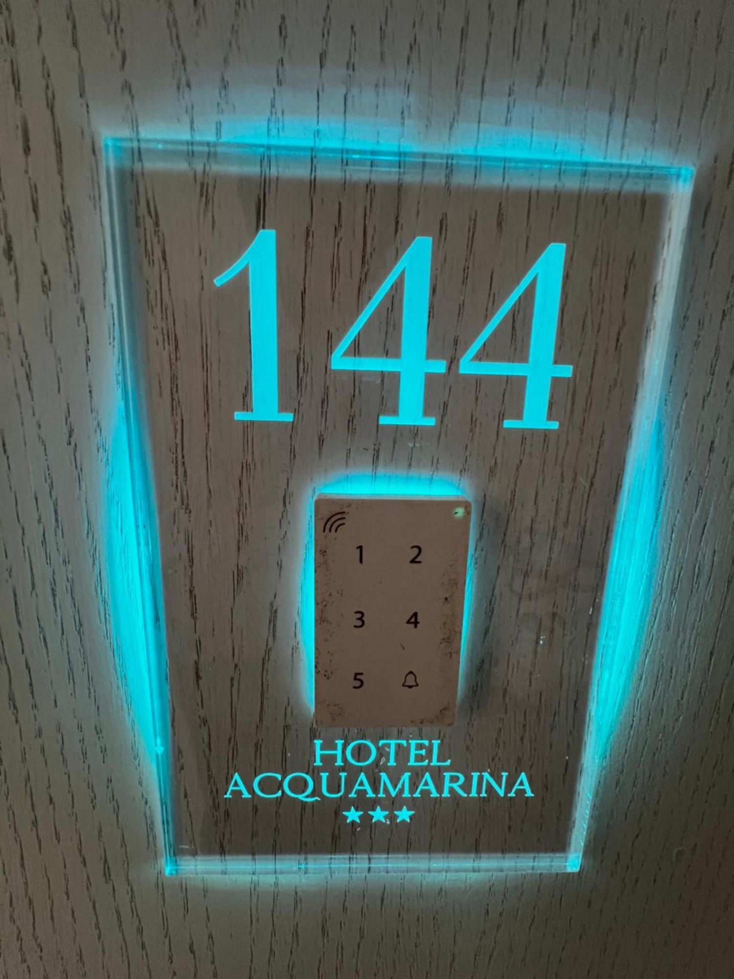 Hotel Acquamarina Портоферрайо Экстерьер фото